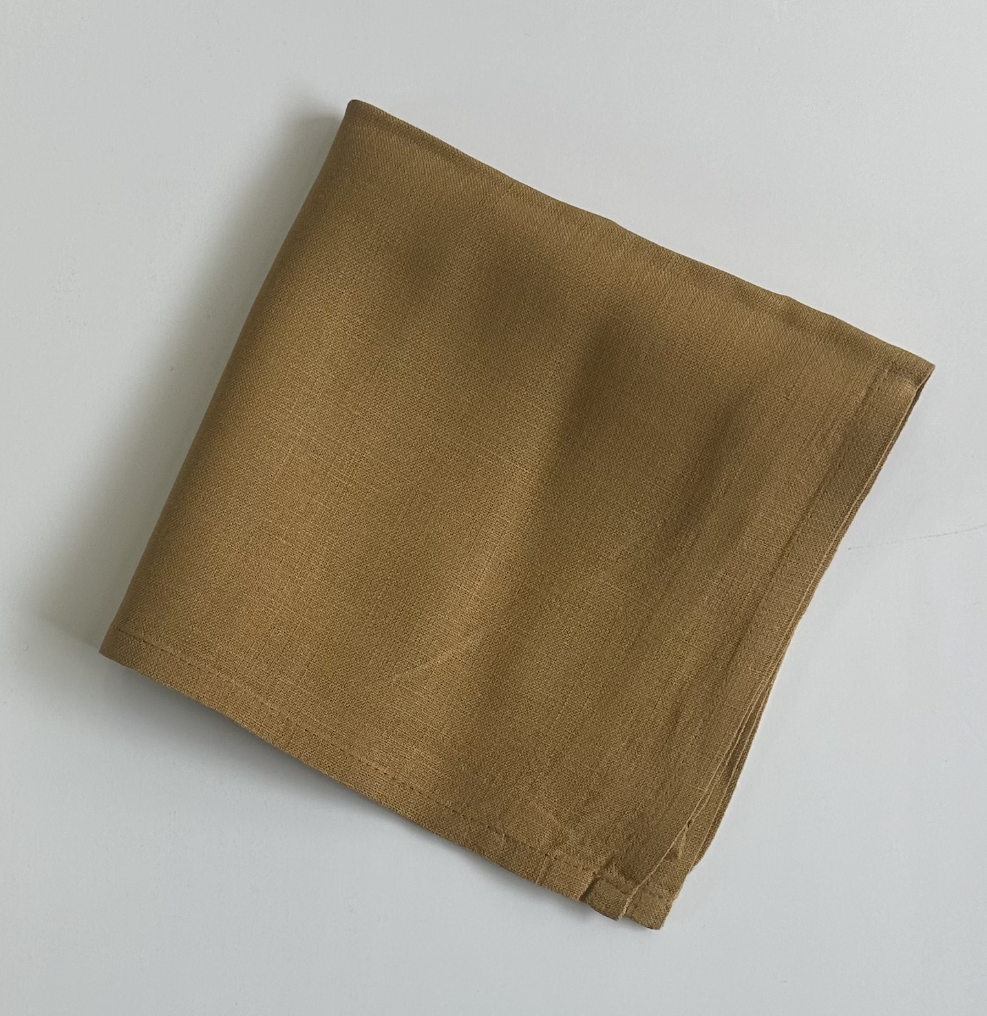 (140) Linen Napkins