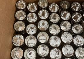 Gold votives